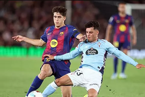 بسبب سكتة قلبية في المدرجات.. توقف مباراة برشلونة وسيلتا فيجو